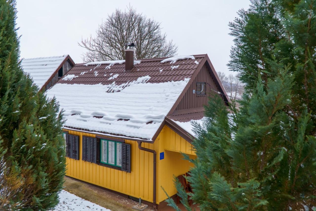 Honey House Lika Villa Gospić Exteriör bild