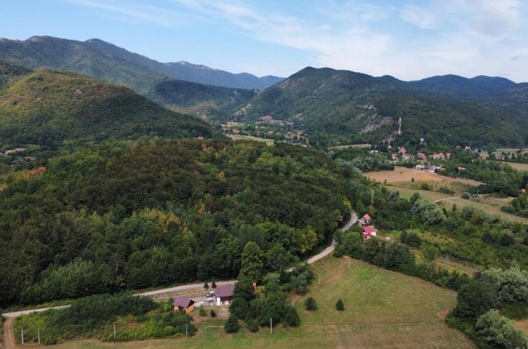 Honey House Lika Villa Gospić Exteriör bild